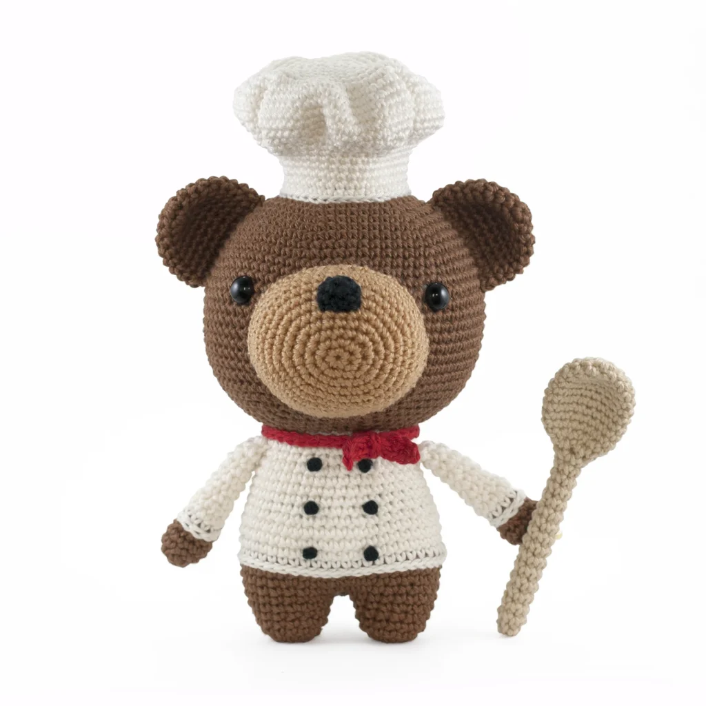 free bear chef crochet pattern