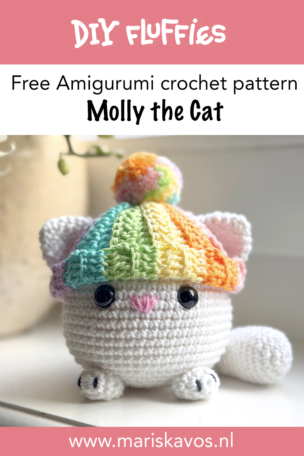 Easy Free Cat Crochet Pattern – Molly the Cat Amigurumi with Hat