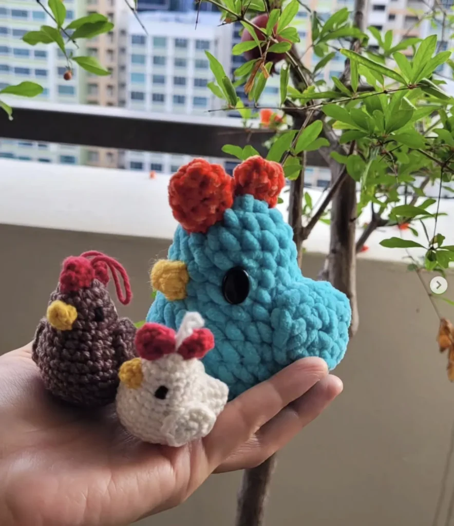 chickens karina_crochetcafe