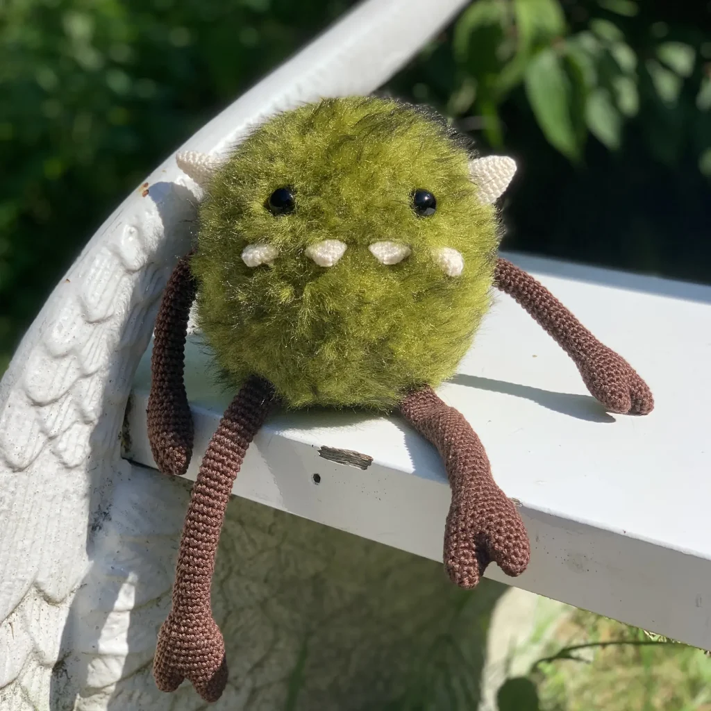 hairy monster crochet