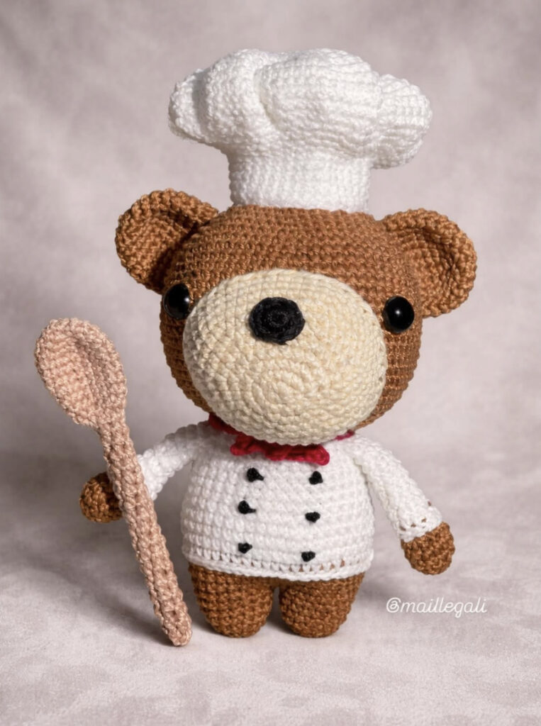 bear chef maillegali_crochet